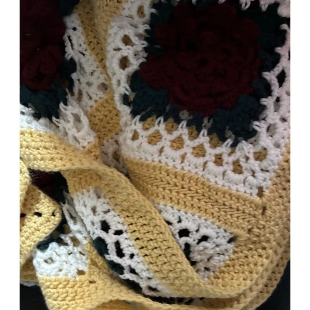 Handmade Crochet Afghan Lap Blanket throw‎ ROSANNE Rosettes Granny Squares